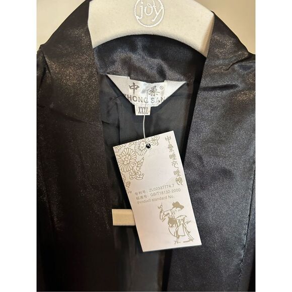 Black Embroidered Satin Unisex  Kimono - Picture 7 of 8